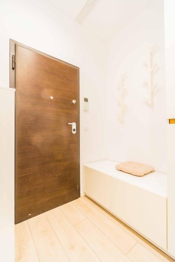 Amazing Luxury Aviatiei Apartamento Bucareste Exterior foto